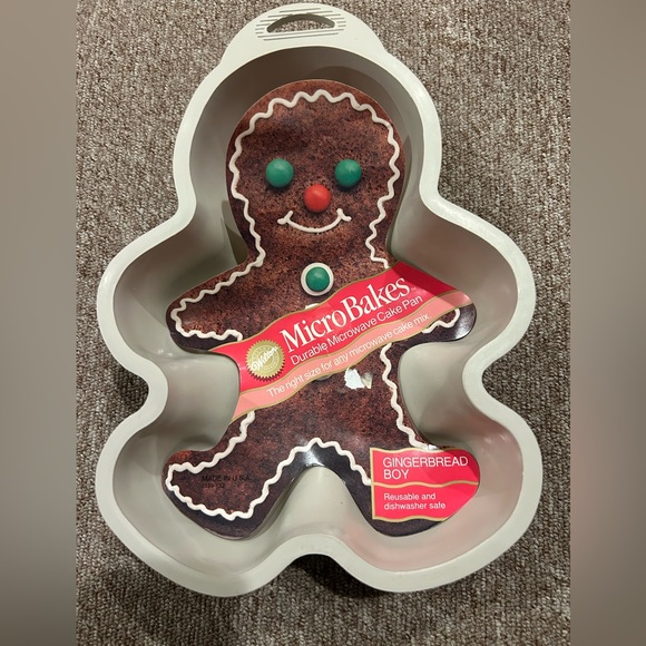 Wilton microbakes NWT Gingerbread Boy Cake Pan - Picture 1 of 4